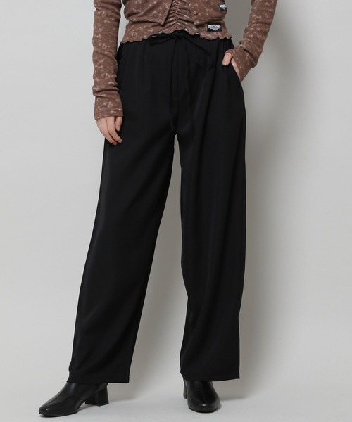 ALAND（エーランド）の「3.3Field Trip／2TUCK STRING パンツ 2277663（スラックス・レディース・ブラック/アイボリー/チャコール・FREE）」の2枚目の写真