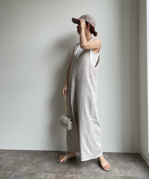 DouDou（ドゥドゥ）の「【WEB限定】インナーセット Vネックサロペット（サロペット/オーバーオール・レディース・ベージュ/ブラック・FREE）」の13枚目の写真