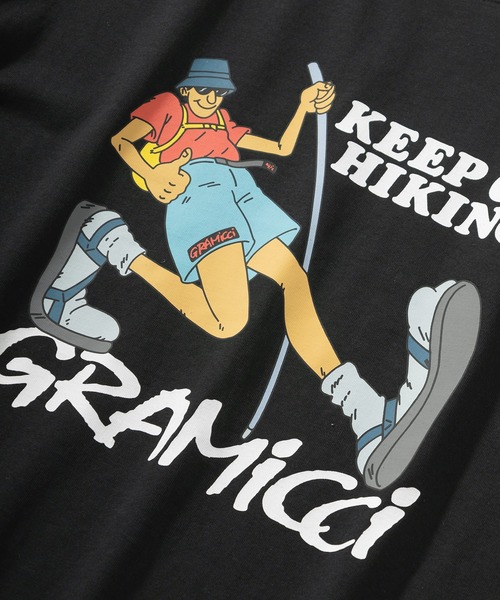 Gramicci(グラミチ)の「【GRAMICCI/グラミチ】ビッグシルエット イラストデザインプリント 半袖Tシャツ/KEEP ON HIKING イラストTシャツ(Tシャツ/カットソー・メンズ・ホワイト/ブラック・M/L)」の8枚目の写真