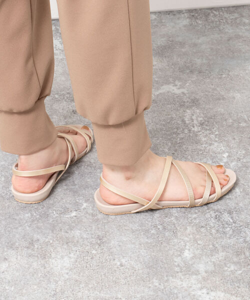 PLAKTON(プラクトン)の「【PLAKTON/ プラクトン】ダブルクロスサンダル(サンダル・レディース・ゴールド/シルバー/ブラック・36/37/38)」の4枚目の写真