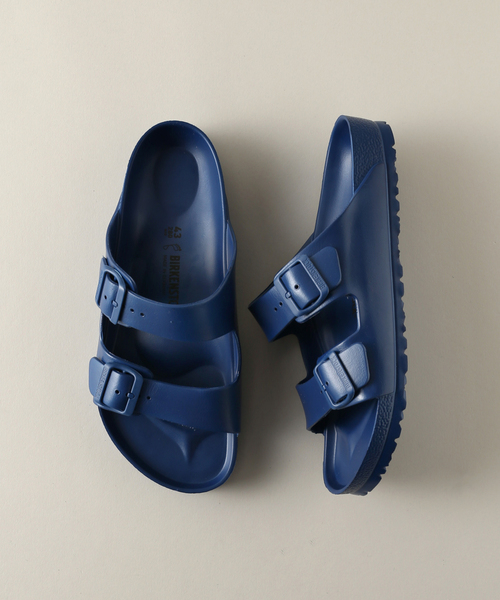 JOURNAL STANDARD relume（ジャーナルスタンダード　レリューム）の「【BIRKENSTOCK/ビルケンシュトック】Arizona EVA/アリゾナ（サンダル・メンズ・ブラック/ネイビー・41/42/43）」の2枚目の写真