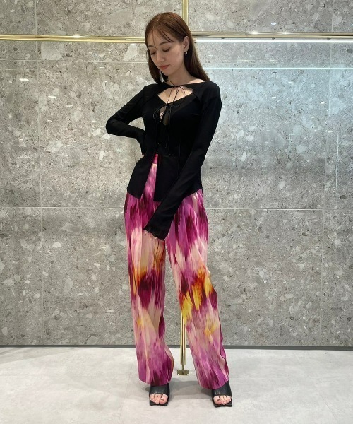 LE CIEL BLEU(ルシェルブルー)の「アブストラクトプリントパンツ / Abstract Print Pants(その他パンツ・レディース・ピンク・38/36/34)」の11枚目の写真
