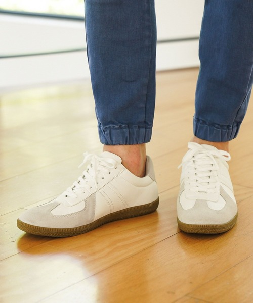 BAYFLOW（ベイフロー）の「ジャマントレーナー（スニーカー・メンズ・ホワイト/ブラック・MEDIUM/SMALL/LARGE）」の2枚目の写真