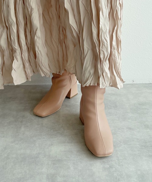 w closet(ダブルクローゼット)の「ストレッチブーツ(ブーツ・レディース・ブラック/ベージュ/アイボリー・M/L)」の1枚目の写真