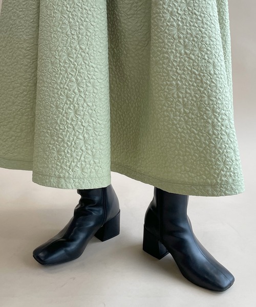 w closet(ダブルクローゼット)の「ストレッチブーツ(ブーツ・レディース・ブラック/ベージュ/アイボリー・M/L)」の11枚目の写真