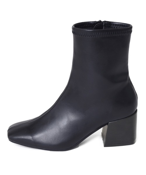 w closet(ダブルクローゼット)の「ストレッチブーツ(ブーツ・レディース・ブラック/ベージュ/アイボリー・M/L)」の5枚目の写真