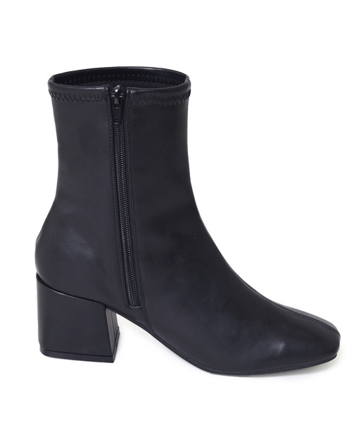 w closet(ダブルクローゼット)の「ストレッチブーツ(ブーツ・レディース・ブラック/ベージュ/アイボリー・M/L)」の4枚目の写真