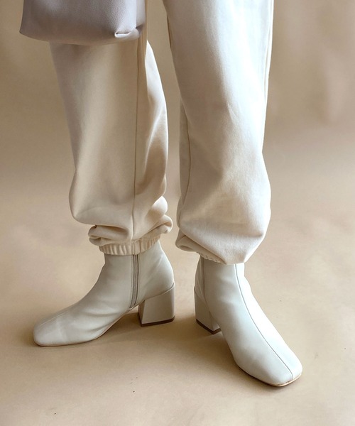 w closet(ダブルクローゼット)の「ストレッチブーツ(ブーツ・レディース・ブラック/ベージュ/アイボリー・M/L)」の15枚目の写真