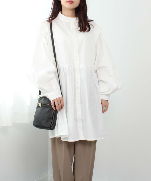 toucher du brise（トゥシェドブリーズ）の「【ボリュームスリーブ】ウエスト ギャザー 切替 チュニック（シャツ/ブラウス・レディース・ブラック/オフホワイト/カーキ/キャメル・M/L）」の6枚目の写真