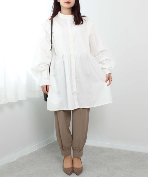 toucher du brise（トゥシェドブリーズ）の「【ボリュームスリーブ】ウエスト ギャザー 切替 チュニック（シャツ/ブラウス・レディース・ブラック/オフホワイト/カーキ/キャメル・M/L）」の8枚目の写真