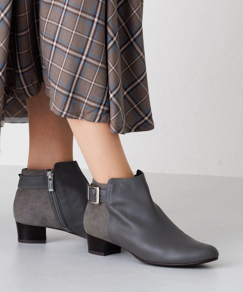 water massage(ウォーターマッサージ)の「【Made in Japan】【water massage】バックルショートブーツ【撥水】/622403(ブーツ・レディース・ブラック/ダークブラウン/グレー・22.5cm/23.5cm/24.5cm/23.0cm/24.0cm/25.0cm/22.0cm)」の6枚目の写真