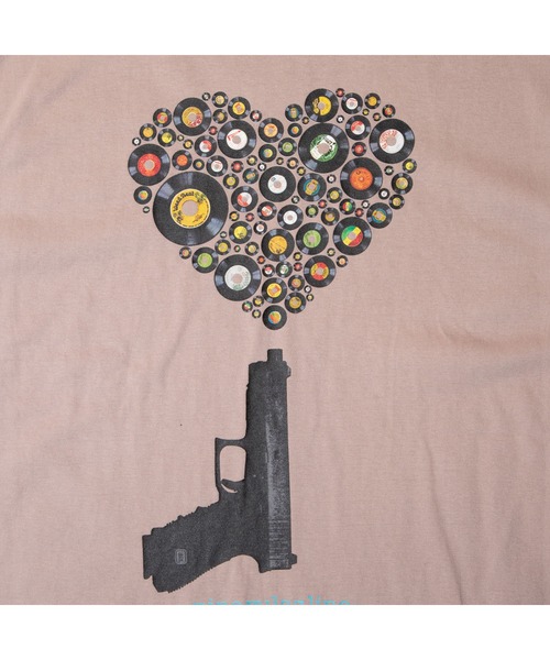 NINE RULAZ LINE（ナインルーラズライン）の「ナインルーラーズ [Nine Rulaz] - ピース オーバー ガン 半袖 Tシャツ [Peace Over Gun Tee]（Tシャツ/カットソー・メンズ・ホワイト/ブラック/スモークピンク・LARGE/X-LARGE/MEDIUM/XX-LARGE）」の11枚目の写真