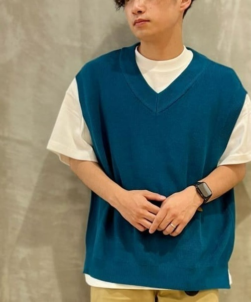 BACK NUMBER(バックナンバー)の「【BACK NUMBER】Vネックニットベスト(ベスト・メンズ・ブラック/ライトベージュ/グリーン・L/XL/M)」の1枚目の写真