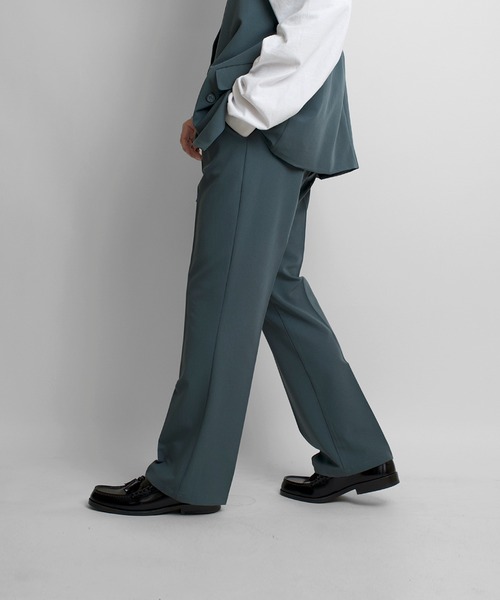 Confirm(コンファーム)の「【セットアップ対応】ナローフレアパンツ【Confirm】(スラックス・メンズ・ブラック/グレー/グリーン・M/L)」の6枚目の写真