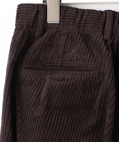 green label relaxing（グリーンレーベルリラクシング）の「Morley コール 1プリーツ テーパード パンツ（その他パンツ・メンズ・オフホワイト/ダークブラウン・L/S/M）」の18枚目の写真