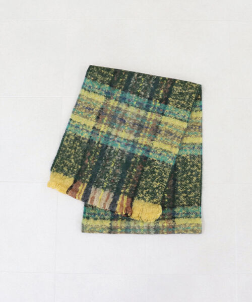 fredy emue（フレディエミュ）の「【QUIOC/キオック】モヘア混チェックマフラー（マフラー・レディース・グリーン系その他/イエロー系その他/ホワイト系その他2・FREE）」の8枚目の写真