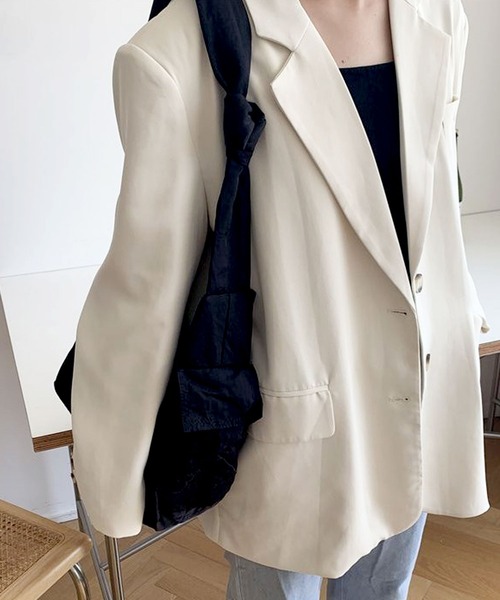 florist(フローリスト)の「【大容量/A4収納可】2WAYアシンメトリー結びデザインのワンハンドルトートバッグ(ショルダーバッグ・レディース・オフホワイト/グレイッシュベージュ/グリーン/ブラック・FREE)」の16枚目の写真