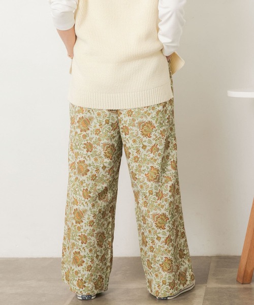 URBAN RESEARCH Sonny Label（アーバンリサーチサニーレーベル）の「ヴィンテージボタニカルプリントパンツ（その他パンツ・レディース・ブラック系その他/ベージュ系その他・38/36）」の5枚目の写真