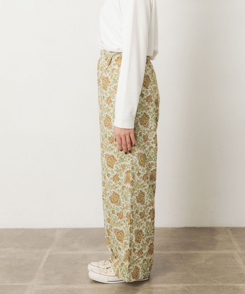 URBAN RESEARCH Sonny Label（アーバンリサーチサニーレーベル）の「ヴィンテージボタニカルプリントパンツ（その他パンツ・レディース・ブラック系その他/ベージュ系その他・38/36）」の21枚目の写真