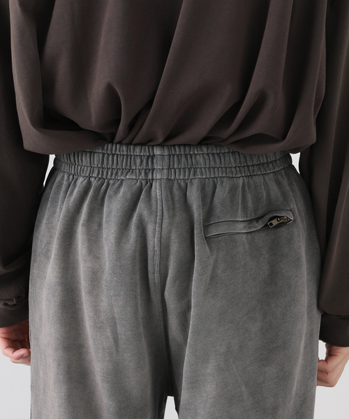 WILLY CHAVARRIA(ウィリーチャバリア)の「【WILLY CHAVARRIA / ウィリー チャバリア】NORTHSIDER SWEAT PANTS(スウェットパンツ・メンズ・チャコールグレー・SMALL/MEDIUM)」の7枚目の写真