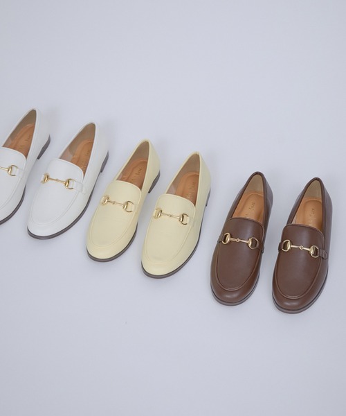 Juze(ジュゼ)の「【晴雨兼用】【HARUTAコラボ】リサイクルレザービットローファー(ローファー・レディース・ブラック/オフホワイト/ブラウン/イエロー/ベージュ系その他2/ブラック系その他・22.5cm/23.0cm/23.5cm/24.0cm/24.5cm/25.0cm)」の7枚目の写真