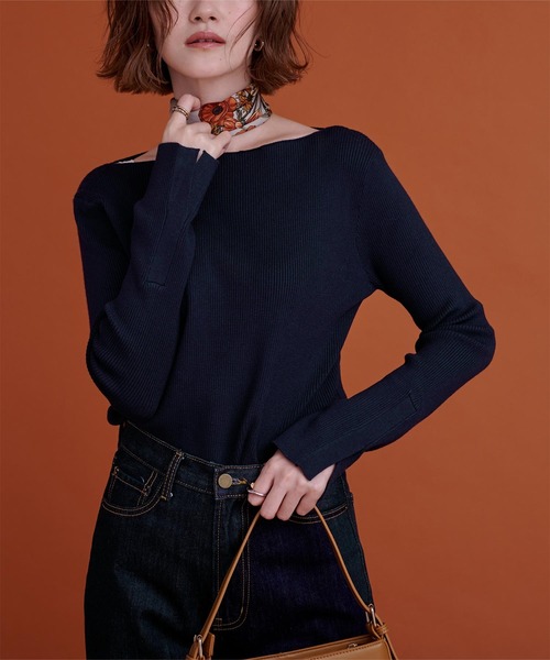 UR'S（ユアーズ）の「ボートネックスリットスリーブリブニット（ニット/セーター・レディース・ブラック/ホワイト/ホワイト系その他/グリーン/ボルドー/ブルー系その他/ネイビー/ラベンダー/ブラウン/レッド/モカ/ミント・S/M/L）」の8枚目の写真