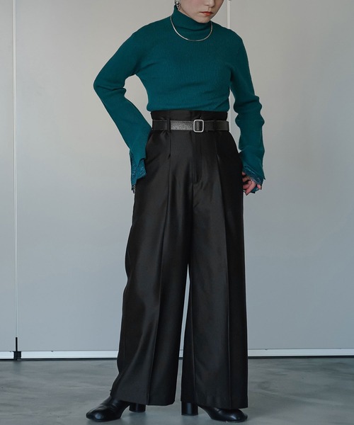 Ezick（エジック）の「Flower petals ビスチェオールインワン（サロペット/オーバーオール・レディース・ブラック/ベージュ・FREE）」の21枚目の写真