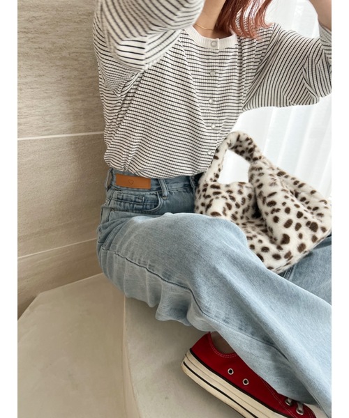 JUMELLE(ジュメロ)の「【爆盛れ売り上げ枚数2500枚突破】【サイズ豊富】JMストレートデニム(デニムパンツ・レディース・ブラック/ブルー・SMALL/MEDIUM/LARGE)」の10枚目の写真