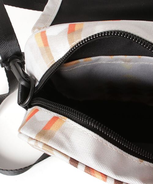 PENDLETON(ペンドルトン)の「【 PENDLETON / ペンドルトン 】フラップミニショルダーバッグ FLAP MINI SHOULDERBAG(ショルダーバッグ・レディース・オフホワイト/ブラック/ラベンダー・FREE)」の18枚目の写真