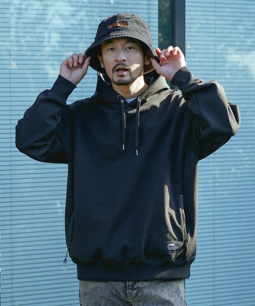 BAYFLOW（ベイフロー）の「【UMW】 360CS フーディー（パーカー・メンズ・ブラック/ベージュ・MEDIUM/LARGE）」の19枚目の写真