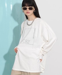 "IVORY"ボックスロゴロングスリーブTシャツ