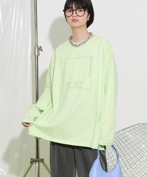 THE YOn（ザヨン）の「"IVORY"ボックスロゴロングスリーブTシャツ（Tシャツ/カットソー・レディース・ライム/アイボリー/チャコールグレー・FREE）」の13枚目の写真