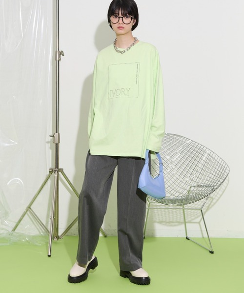 THE YOn（ザヨン）の「"IVORY"ボックスロゴロングスリーブTシャツ（Tシャツ/カットソー・レディース・ライム/アイボリー/チャコールグレー・FREE）」の20枚目の写真