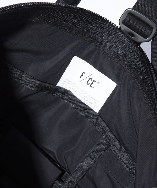 F/CE. （エフシーイー）の「F/CE. ReFIBER 3WAY HELMET BAG / エフシーイー リファイバー 3WAYヘルメットバッグ（ショルダーバッグ・メンズ・ブラック・FREE）」の7枚目の写真