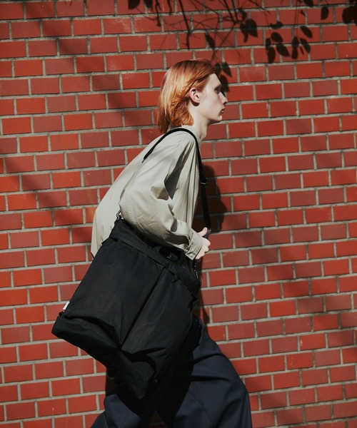 F/CE. （エフシーイー）の「F/CE. ReFIBER 3WAY HELMET BAG / エフシーイー リファイバー 3WAYヘルメットバッグ（ショルダーバッグ・メンズ・ブラック・FREE）」の17枚目の写真