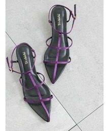 Tストラップポインテッドヒールサンダル