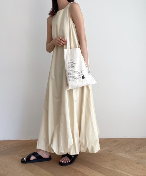 CANAL JEAN（キャナルジーン）の「arc(アーク) トートバッグ（トートバッグ・レディース・ホワイト・ONE SIZE）」の3枚目の写真