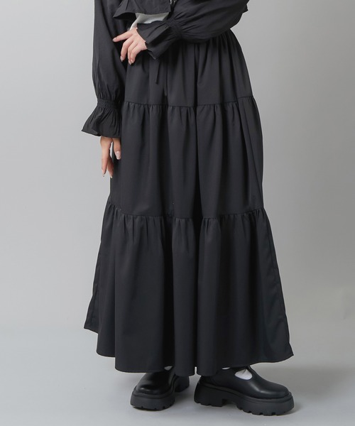 SPINNS（スピンズ）の「ティアードロングスカート（スカート・レディース・ブラック/ホワイト・ONESIZE）」の21枚目の写真