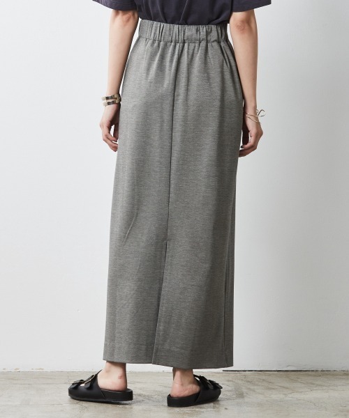 CHIC STYLE（シックスタイル）の「 カットソーマキシタイトスカート ＜大きいサイズ有＞シックスタイル（スカート・レディース・ブラック/グレー・5L/4L/LL/L/M/3L）」の17枚目の写真