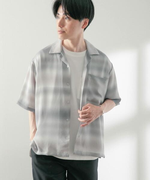 ITEMS URBANRESEARCH(アイテムズ アーバンリサーチ)の「プリントボーダー 半袖シアーシャツ(シャツ/ブラウス・メンズ・グレー/イエロー/ブルー・LARGE/MEDIUM)」の6枚目の写真