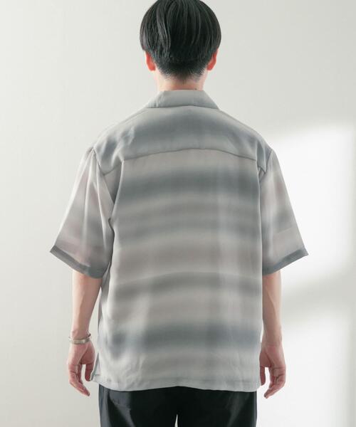 ITEMS URBANRESEARCH(アイテムズ アーバンリサーチ)の「プリントボーダー 半袖シアーシャツ(シャツ/ブラウス・メンズ・グレー/イエロー/ブルー・LARGE/MEDIUM)」の10枚目の写真
