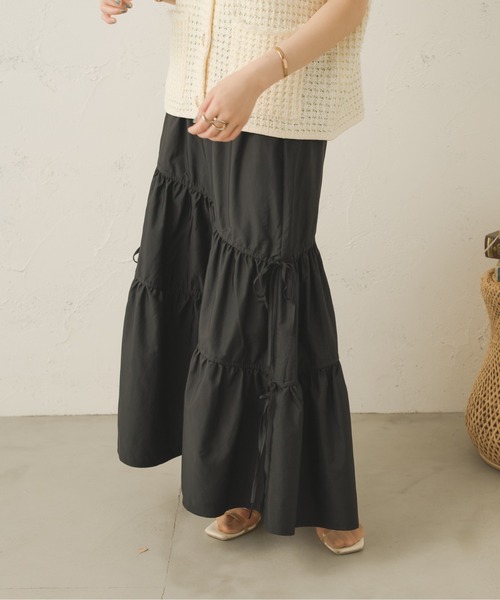 Ambre Neige(アンブルネージュ)の「アシメギャザーリボンスカート/【WEB/EC限定商品】(スカート・レディース・ブラック/アイボリー・FREE)」の8枚目の写真