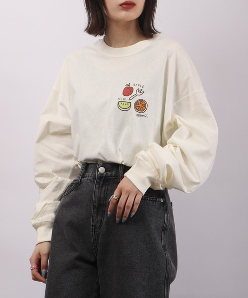 spiritoso(スピリトーゾ)の「spiritoso フルーツブリント長袖Tシャツ(Tシャツ/カットソー・レディース・オフホワイト/サーモンピンク・F)」の9枚目の写真