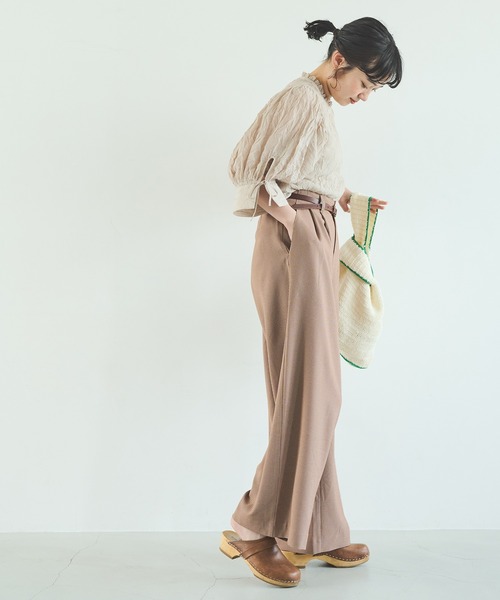 Crisp（クリスプ）の「シアーフリルボリュームブラウス（シャツ/ブラウス・レディース・ブラック/グリーン/ベージュ・FREE）」の8枚目の写真