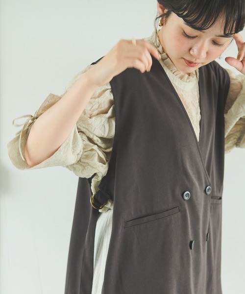 Crisp（クリスプ）の「シアーフリルボリュームブラウス（シャツ/ブラウス・レディース・ブラック/グリーン/ベージュ・FREE）」の18枚目の写真