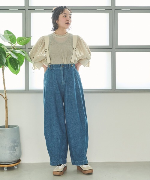 Crisp（クリスプ）の「シアーフリルボリュームブラウス（シャツ/ブラウス・レディース・ブラック/グリーン/ベージュ・FREE）」の19枚目の写真