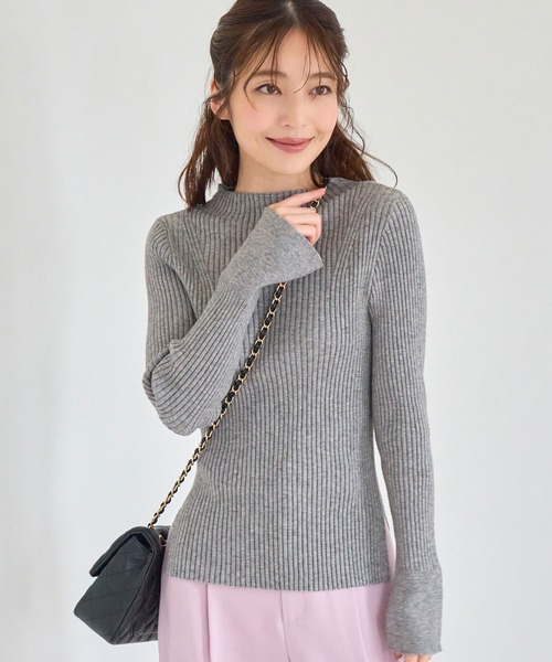 VIS(ビス)の「【洗える】モックネック袖スリットリブニット(ニット/セーター・レディース・ブラック/グレー/ライトグリーン/パープル系その他/キナリ・FREE)」の15枚目の写真