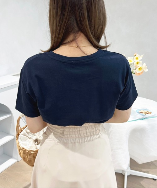 apres jour(アプレジュール)の「きらきら刺繍Tシャツ【ZOZOTOWN限定アイテム】(Tシャツ/カットソー・レディース・ラベンダー/オフホワイト/ピンク/ネイビー・フリー/X-LARGE)」の10枚目の写真