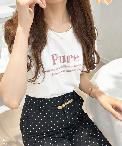 apres jour(アプレジュール)の「きらきら刺繍Tシャツ【ZOZOTOWN限定アイテム】(Tシャツ/カットソー・レディース・ラベンダー/オフホワイト/ピンク/ネイビー・フリー/X-LARGE)」の17枚目の写真