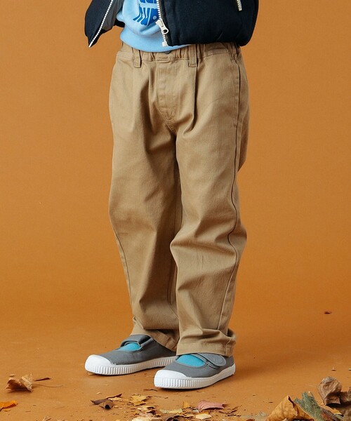 B:MING by BEAMS（ビーミングバイビームス）の「B:MING by BEAMS / らくらく タックチノパンツ（100～150cm）（チノパンツ・キッズ・ダークグリーン/ブラック/ベージュ/ブラック系その他4/ブラウン系その他・100/120/110/140/150/130）」の4枚目の写真